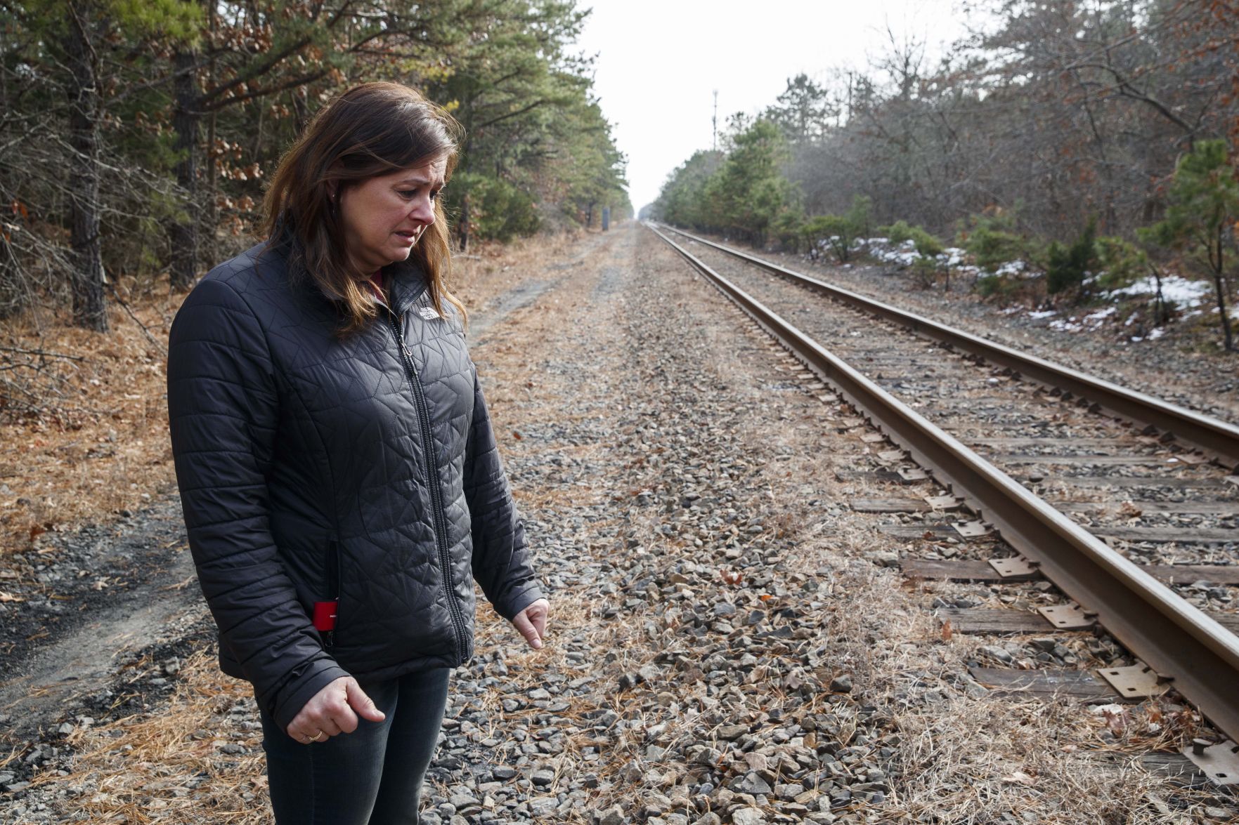 Dianne and Stephen Valiante walks train tracks where daughter past away